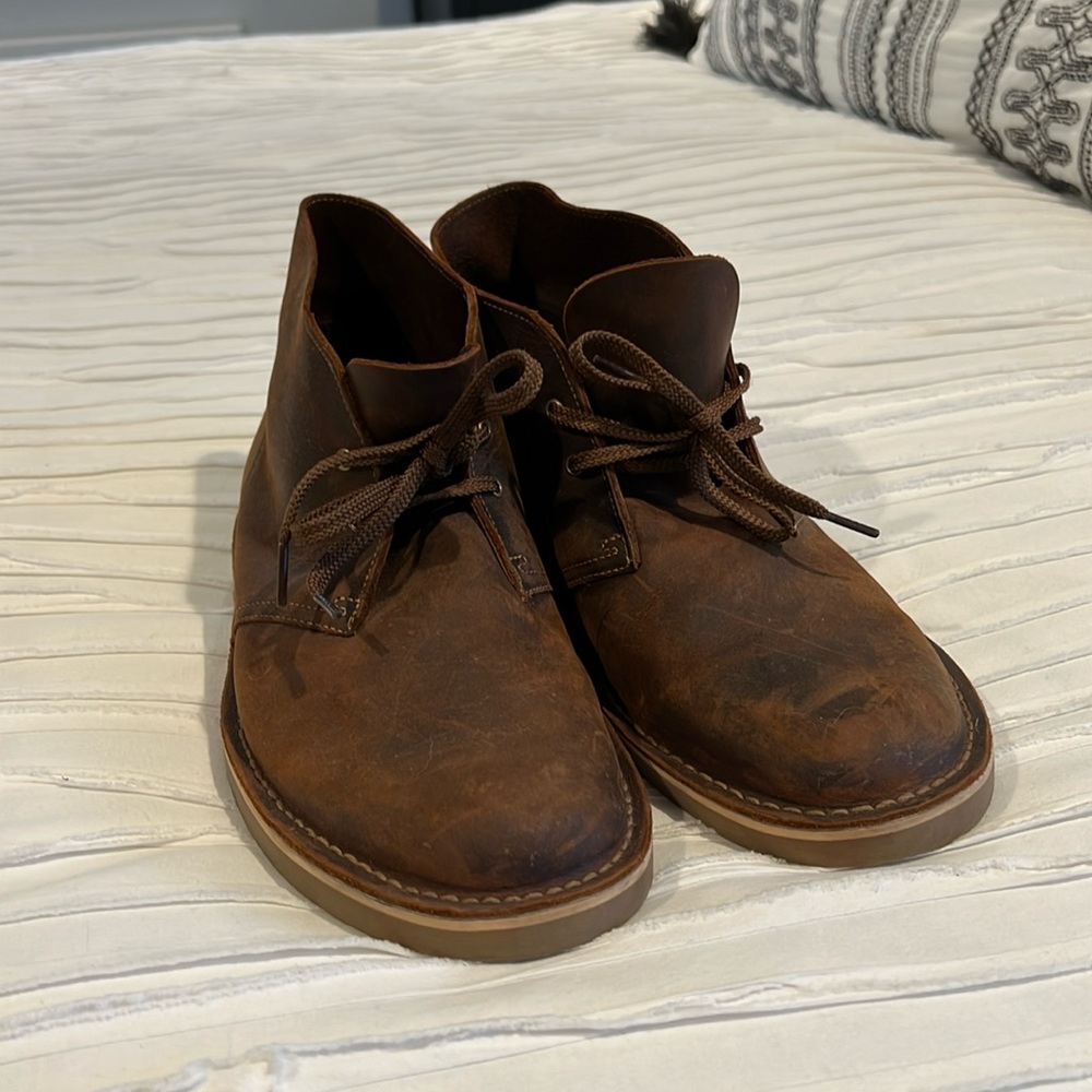Men’s Clark’s chukka boots, Size 12 ,oiled brown leather.